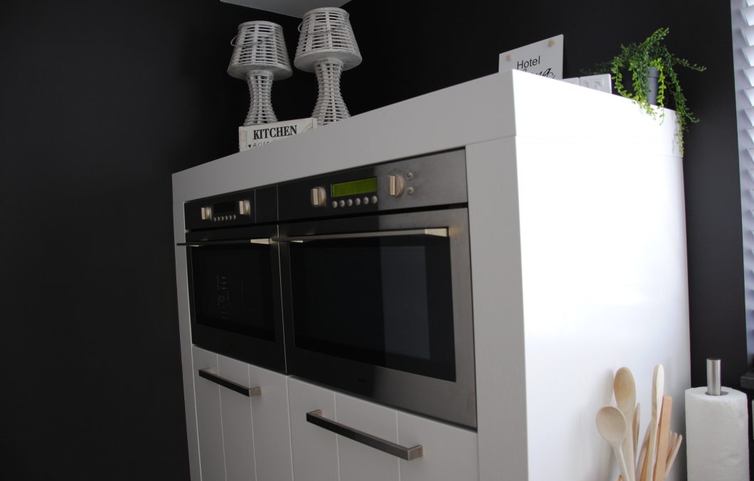Landelijk moderne Pure Dutch keuken in Hardinxveld-Giessendam