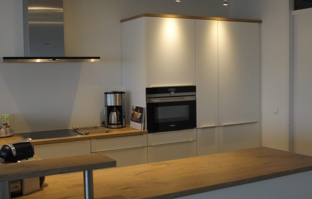 Moderne keuken met praktische details in Papendrecht