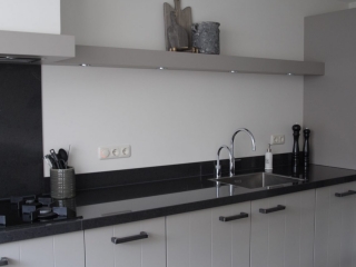 landelijk moderne keuken in stone grijs