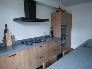 Vergrijsd eiken keuken Vergrijsd eiken keuken