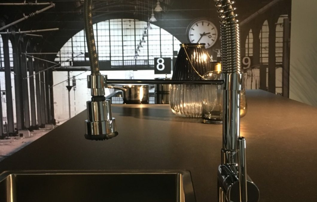 Kookeiland in de moderne keuken