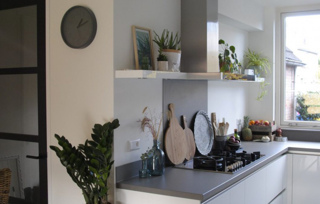 Binnenkijken bij deze moderne keuken in Papendrecht