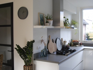 Binnenkijken bij deze moderne keuken in Papendrecht