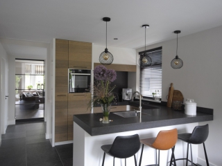 Houten Pure Dutch (woon) keuken in Oud-Alblas Houten keuken