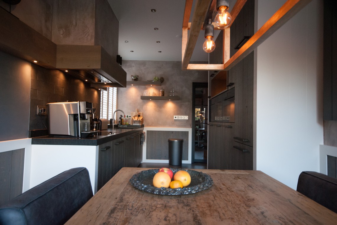 Massief houten keuken van Pure Dutch in Goes