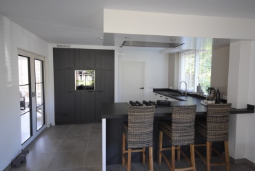 Landelijk moderne keuken in Hardinxveld-Giessendam
