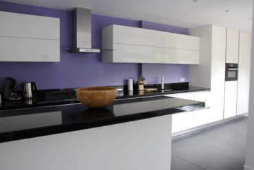 Moderne greeploze keuken in Sliedrecht