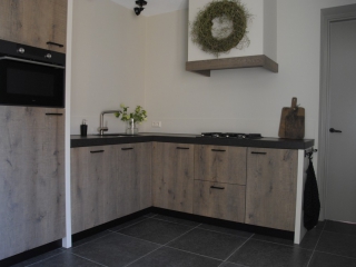 Handgemaakte Pure Dutch keuken (vergrijsd eiken) in Ochten Handgemaakte Pure Dutch keuken (vergrijsd eiken) in Ochten