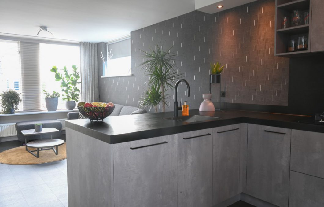 Betonlook keuken in Hardinxveld-Giessendam