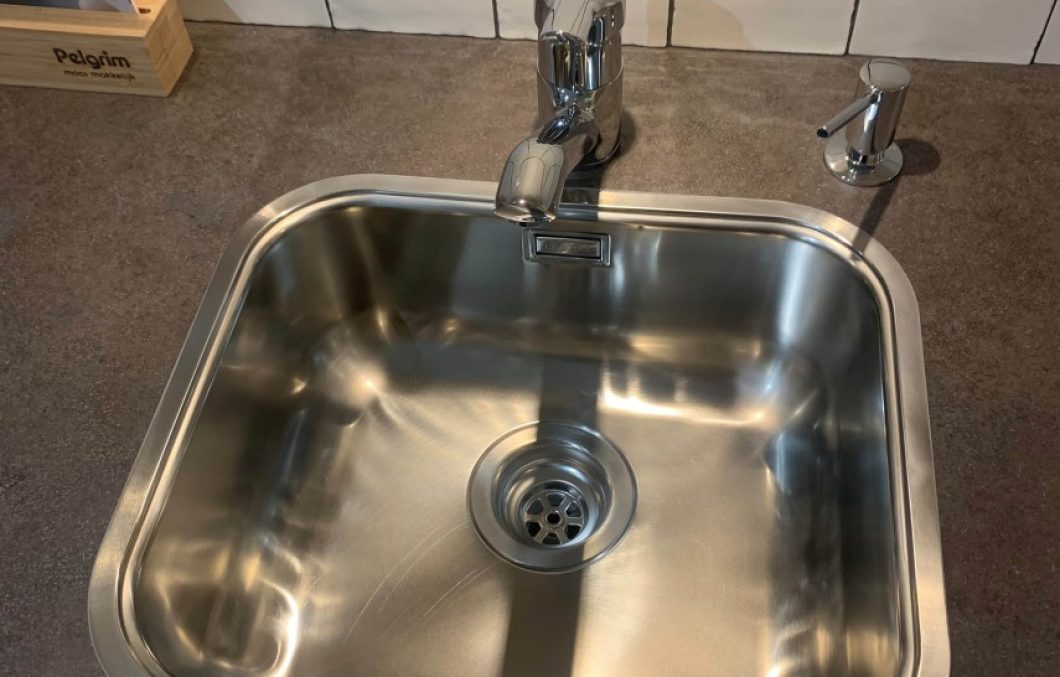 Showroomkeuken met Pelgrim apparatuur