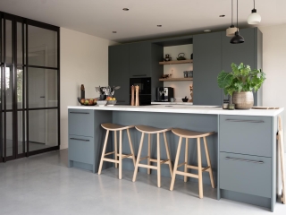 Moderne keuken met luxe uitstraling in Reeuwijk Moderne keuken Reeuwijk